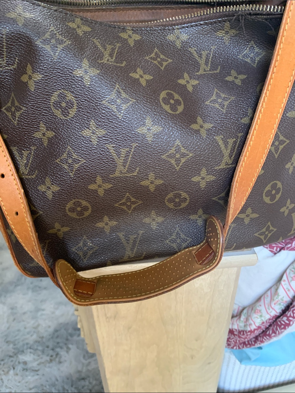 Louis Vuitton Monogram Canvas Shoulder Bag in Brown with Tan Trim with wear - Picture 10 of 14